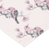 Nappe Oiseaux roses et noirs sur une branche d'arbre (Angle)