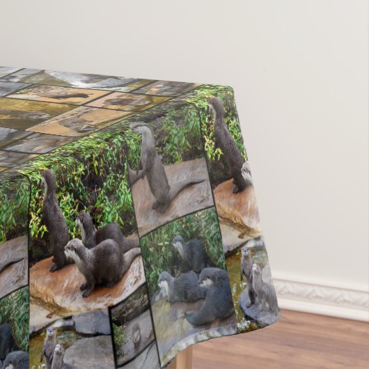 Nappe **"Otterly Adorable : Un collage photo de Otters (In Situ)