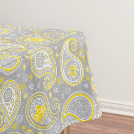 Nappe Paisley motif jaune et gris élégant (In Situ)