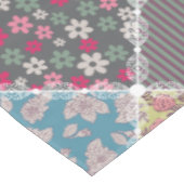 Nappe Pastel Floral Quilt Carré (Angle)
