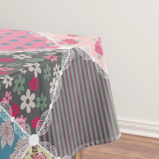 Nappe Pastel Floral Quilt Carré (In Situ)