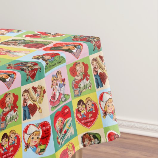 Nappe Patchwork vintage de la Saint-Valentin (In Situ)