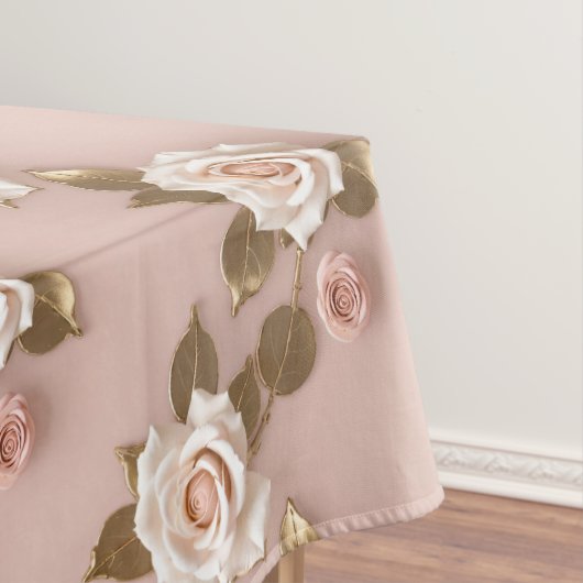 Nappe Petites roses dans des tons d'ivoire et d'or (In Situ)
