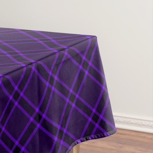 Nappe Plaid de buffle pourpre et noir, tartan écossais (In Situ)