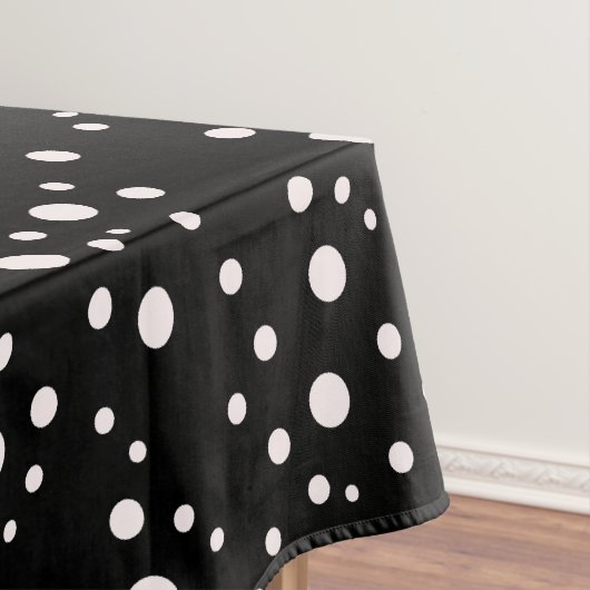 Nappe Points noirs et blancs chic | Élégant modèle (In Situ)