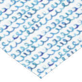 Nappe Profil onduleux d'aquarelle bleue peinte à la main (Angle)