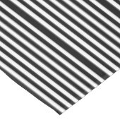 Nappe rayée noir et blanc (Angle)