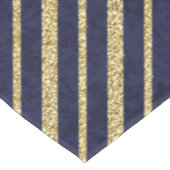 Nappe Rayures de diagonale de bleu marine et d'or (Angle)