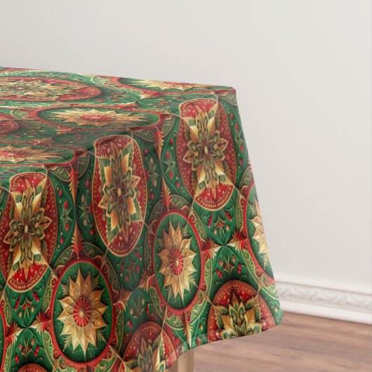 Nappe Red Green Decorative Holiday Tablecloth (In Situ)