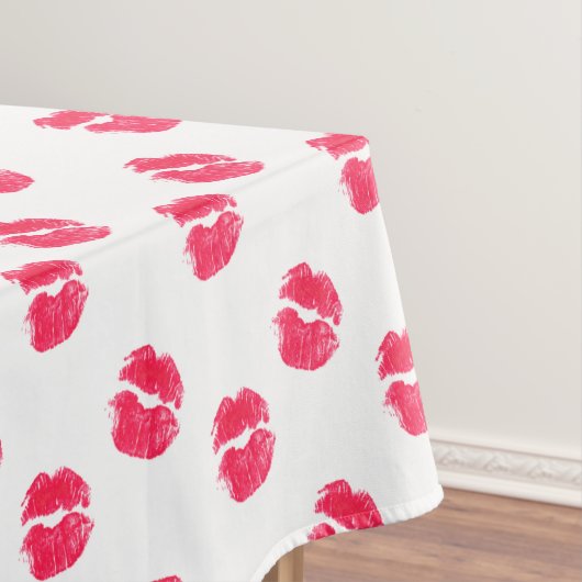 Nappe Red Lips Kiss Lipstick Baisers Saint Valentin Amou (In Situ)