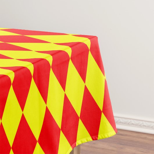 Nappe Red Yellow Harlequin Checkered Design