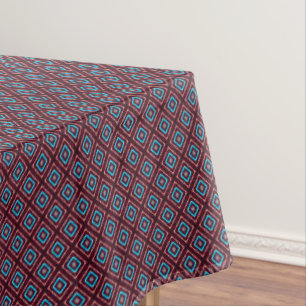 Nappe Rouge avec diamant bleu