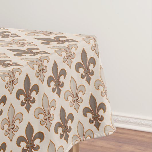 Nappe Style Fleur-de-lis Royale Terre Neutre (In Situ)