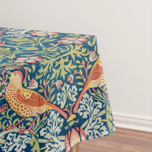 Nappe Thief fraise par William Morris Indigo Mineral (In Situ)