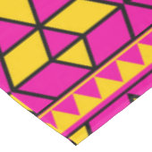 Nappe Triangles rose et jaune Motif (Angle)