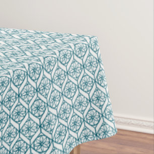 Nappe Turquoise sur Motif ethnique blanc, Fleurs, Chevro