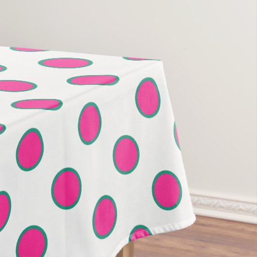 Nappe verte de point de cercle de rose et d'aqua (In Situ)