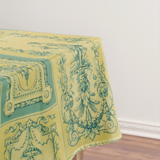 Nappe Victorian Era 1895 Rococo Revival Style Pattern (In Situ)