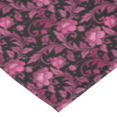 Nappe Vintage rose Feuille Damas sur noir (Angle)