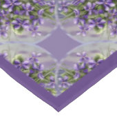 Nappe violettes dans un bocal de lune (Angle)