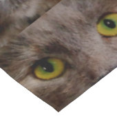 Nappe "Whiskers d'or : un chaton Brown dans la peinture (Angle)