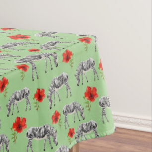 Nappe Zèbres parmi des fleurs de ketmie