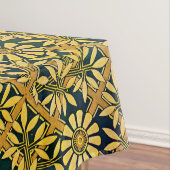 Nappe Zinnia audacieux sur un treillis en jaune de (In Situ)