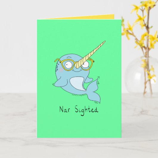 Nar Gewogen - Narwhal met Glasses Wenskaart Kaart (Gele Bloem)