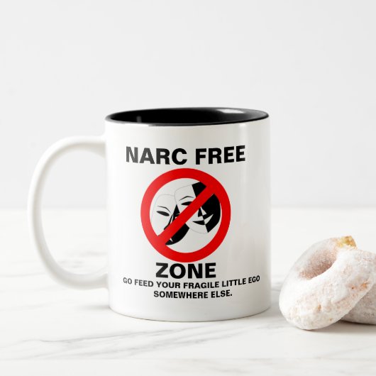 Narc Free Zone Coffee Mok (Met donut)