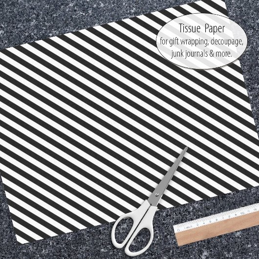 Narrow Black en White Stripes Pattern Tissuepapier