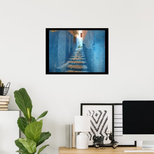 Narrow Blue Stairway in Marokko Poster (Thuiskantoor)
