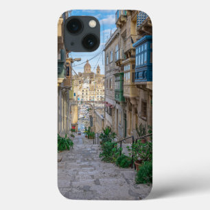 Narrow street in Malta iPhone 13 Hoesje