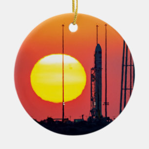 NASA Antares-raket zonsopgang lancering Keramisch Ornament