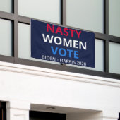 Nasty Women Stemmen I Spandoek (Buitenkant Gebouw)