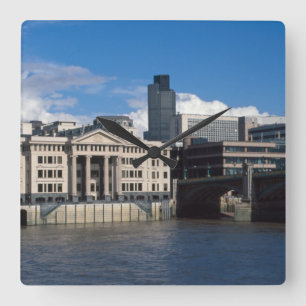 Nat West Tower of Tower 42 The City of London Vierkante Klok