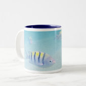 Natation avec la tasse de poissons (Devant gauche)
