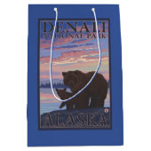 Nationaal Park beer en Cub - Denali, Alaska Medium Cadeauzakje (Voorkant)