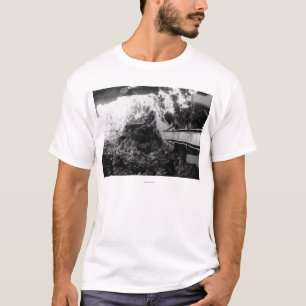Nationaal park Hawaii, Uitzicht van een Lava Tube T-shirt