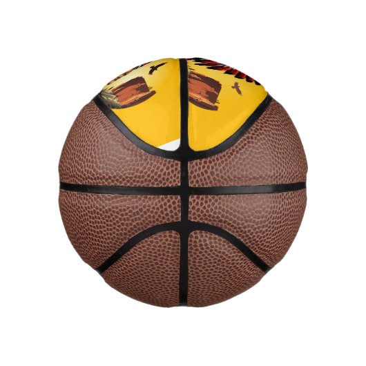 Native American Chief op wilde landschap zonsonder Basketbal (Rechts)