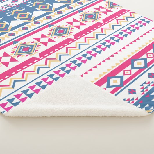 Native Southwest Pink and Blue Tribal Pattern Sherpa Deken (3/4)