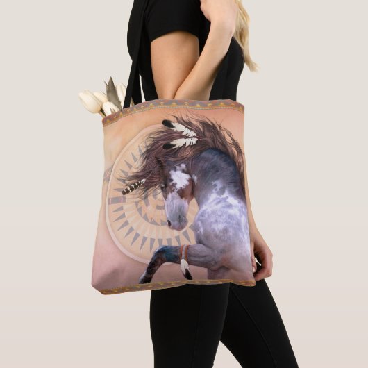 Native Spirit Tas (Dichtbij)