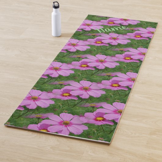 Natuur roze kosmos Flowers, gepersonaliseerd Yogamat (In situ)