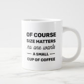 Natuurlijk is grootte belangrijk, niemand wil klei extra grote beker (Rechts)