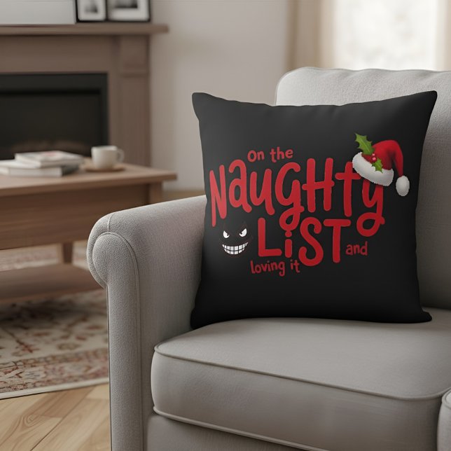 Naughty List en Loving It Funny Xmas Kussen (Creator heeft geüpload)