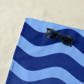 Nautical Anchor Navy Blue Stripe Waves Strandlaken (In situ)