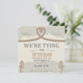 Nautical Beach Sand Heart Knot Wedding Invite Kaart (Staand voorkant)