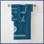 Nautical Navy and White Sailboat Bath Towel Bad Handdoek
