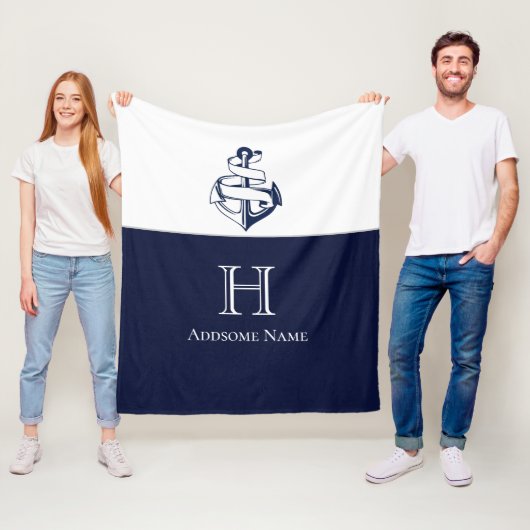 Nautical Navy Blue Anchor Coastal Monogramed Fleece Deken (In situ)