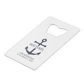 Nautical Navy Blue Anchor Personalized Groomsmen Kredietkaart Flessenopener (Voorkant Gekanteld)