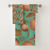 Nautical Seashell Turquoise Pattern Bad Handdoek (Insitu)